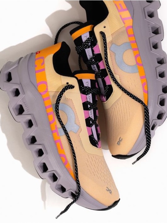 On Clouds Shoes - Cloudmonster 3 Sneakers Blonde Fade